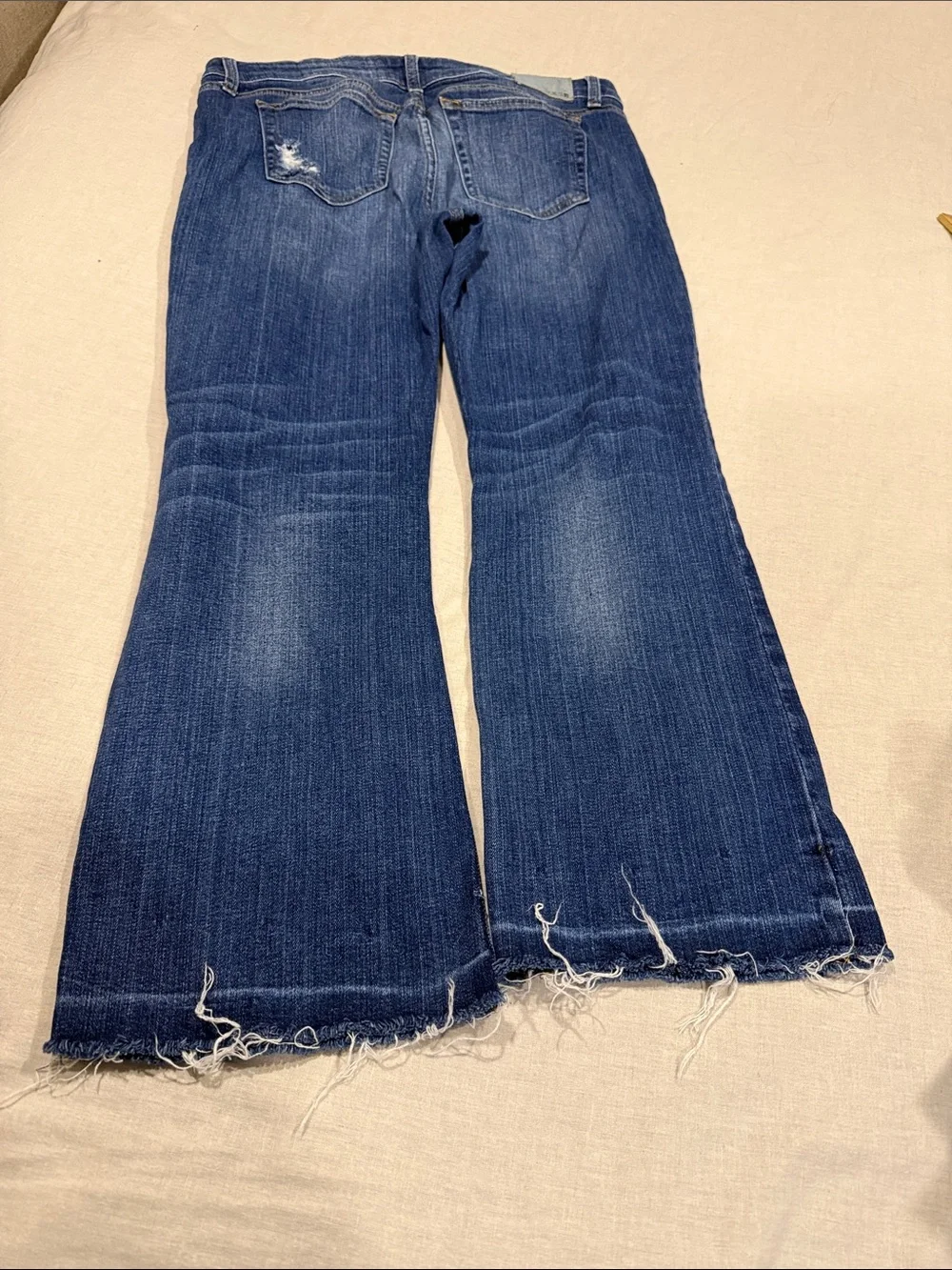 Joe's Jeans Collector’s Edition The Olivia Dark Blue Mid-Rise Cropped Flare